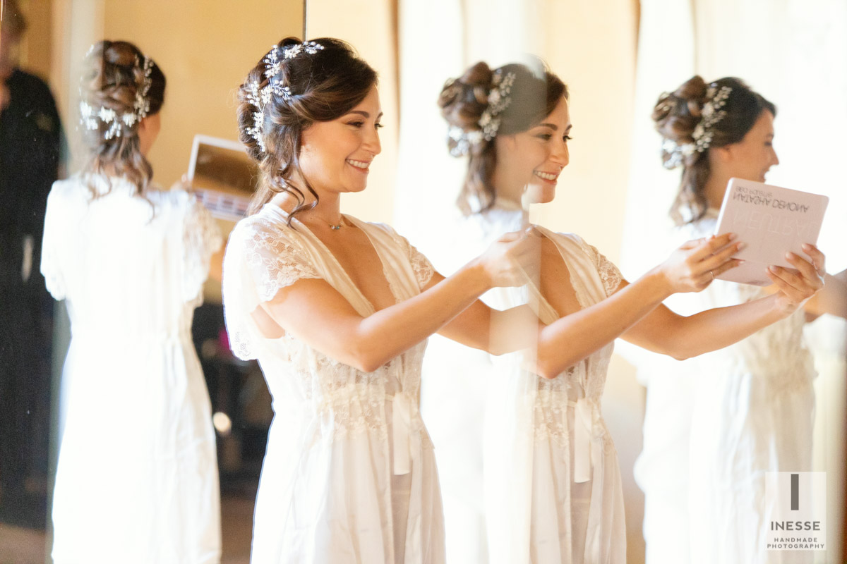Preparazione sposa specchi