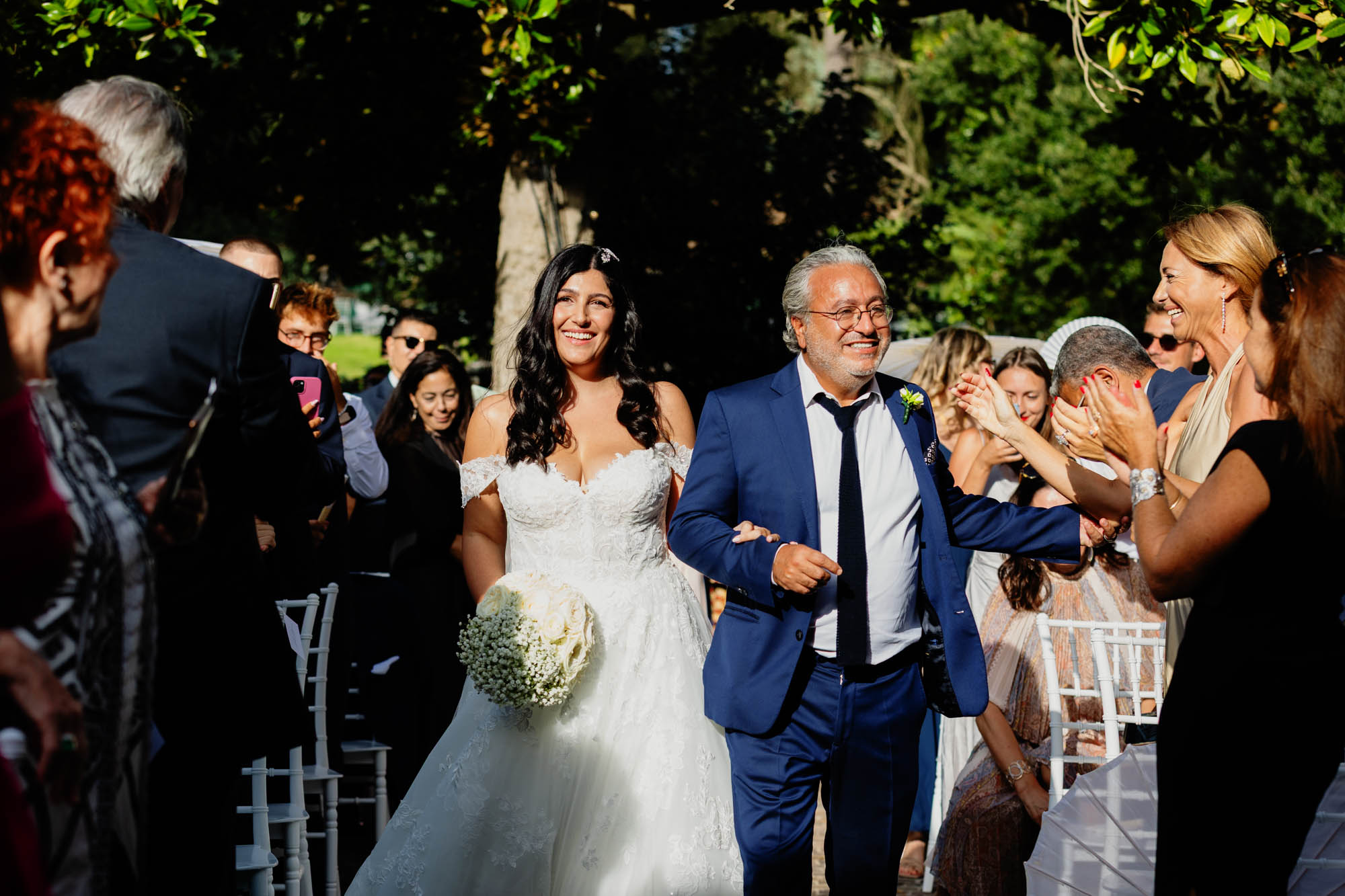 Ingesso della sposa con il padre per il Matrimonio alla Residenza Antica Flaminia